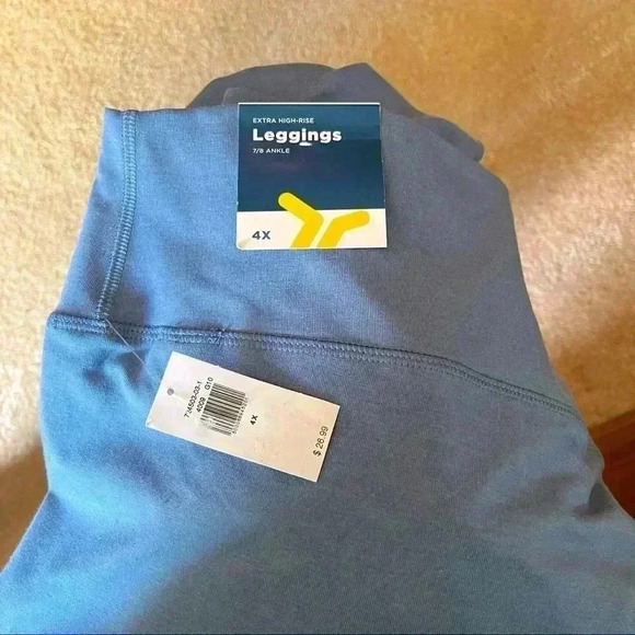 🆕
 Old Navy Blue Athletic Leggings Size 4X - Picture 1 of 5